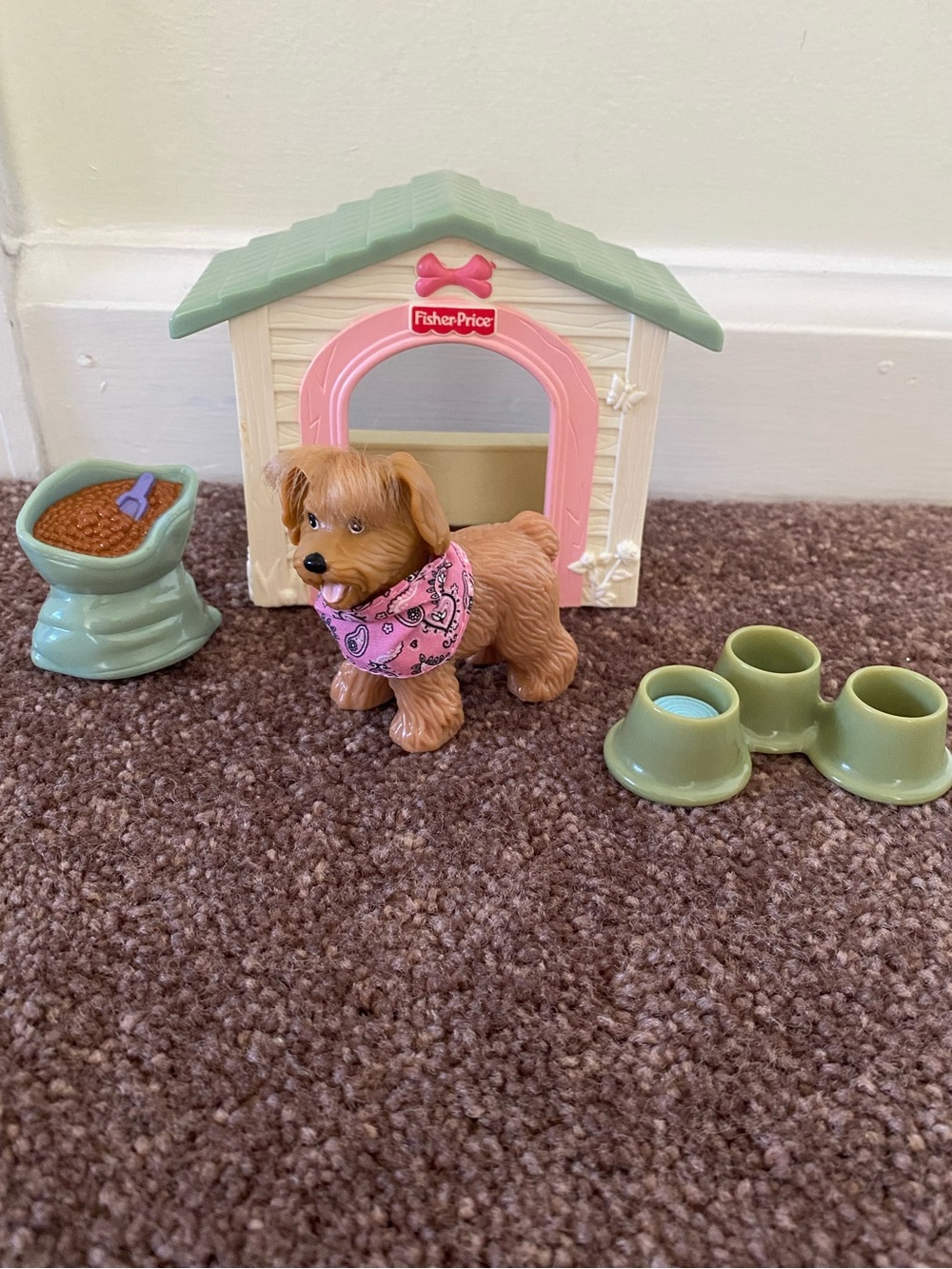 Fisher-Price Vintage 2005 Dog with Accessories set